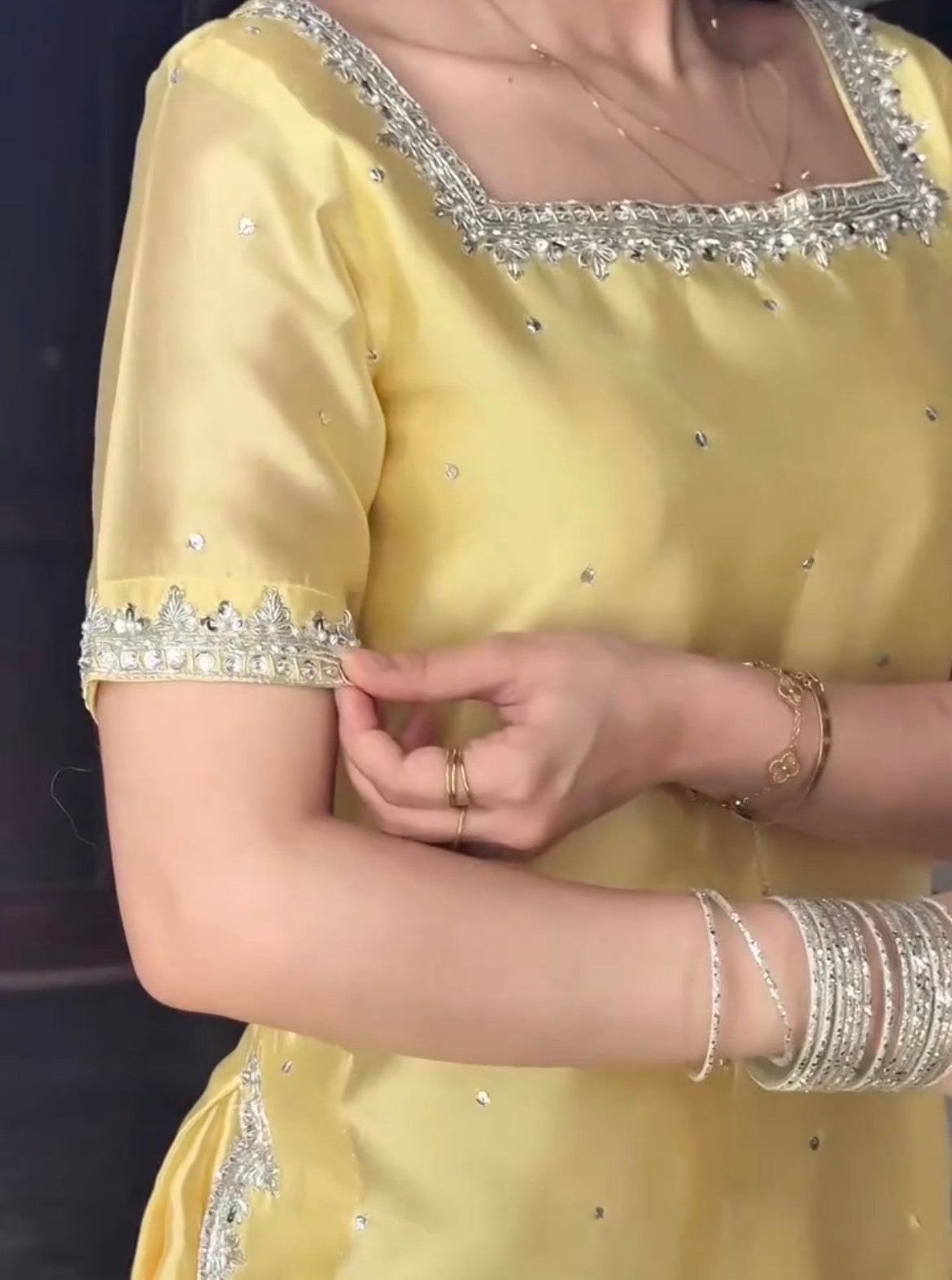 ZAREEN – RESHMINA