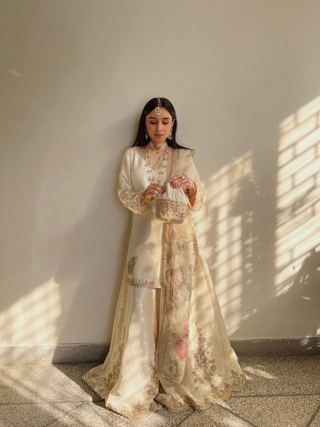 Gulnaar | گلنار