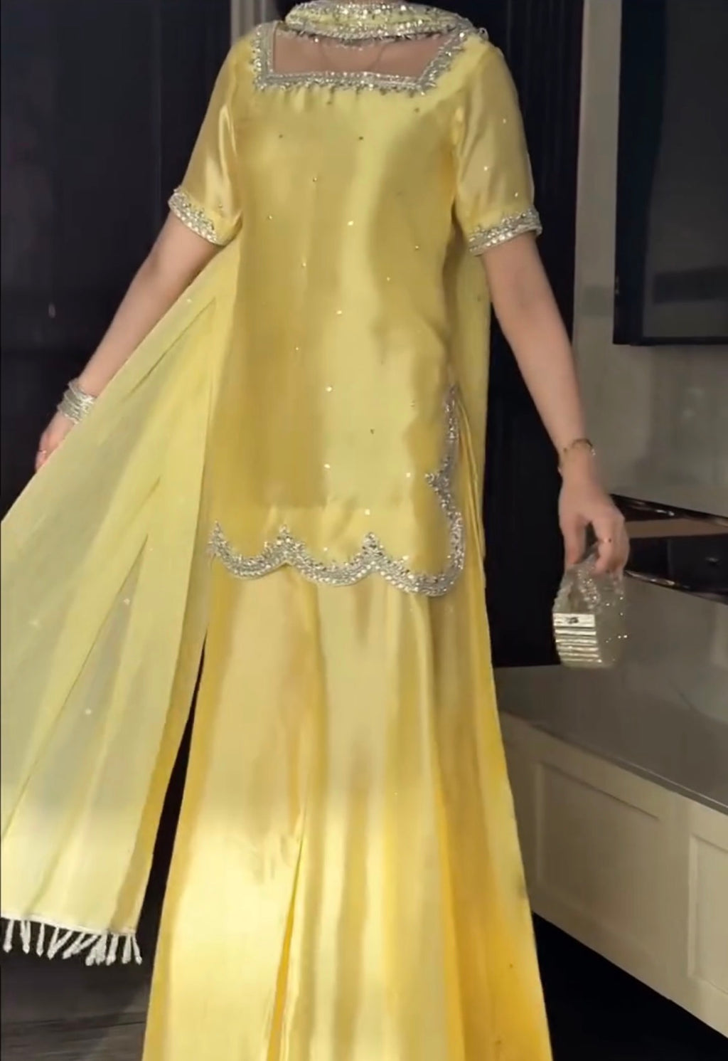 ZAREEN – RESHMINA