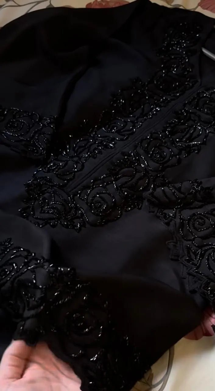 Reshmina-Black
