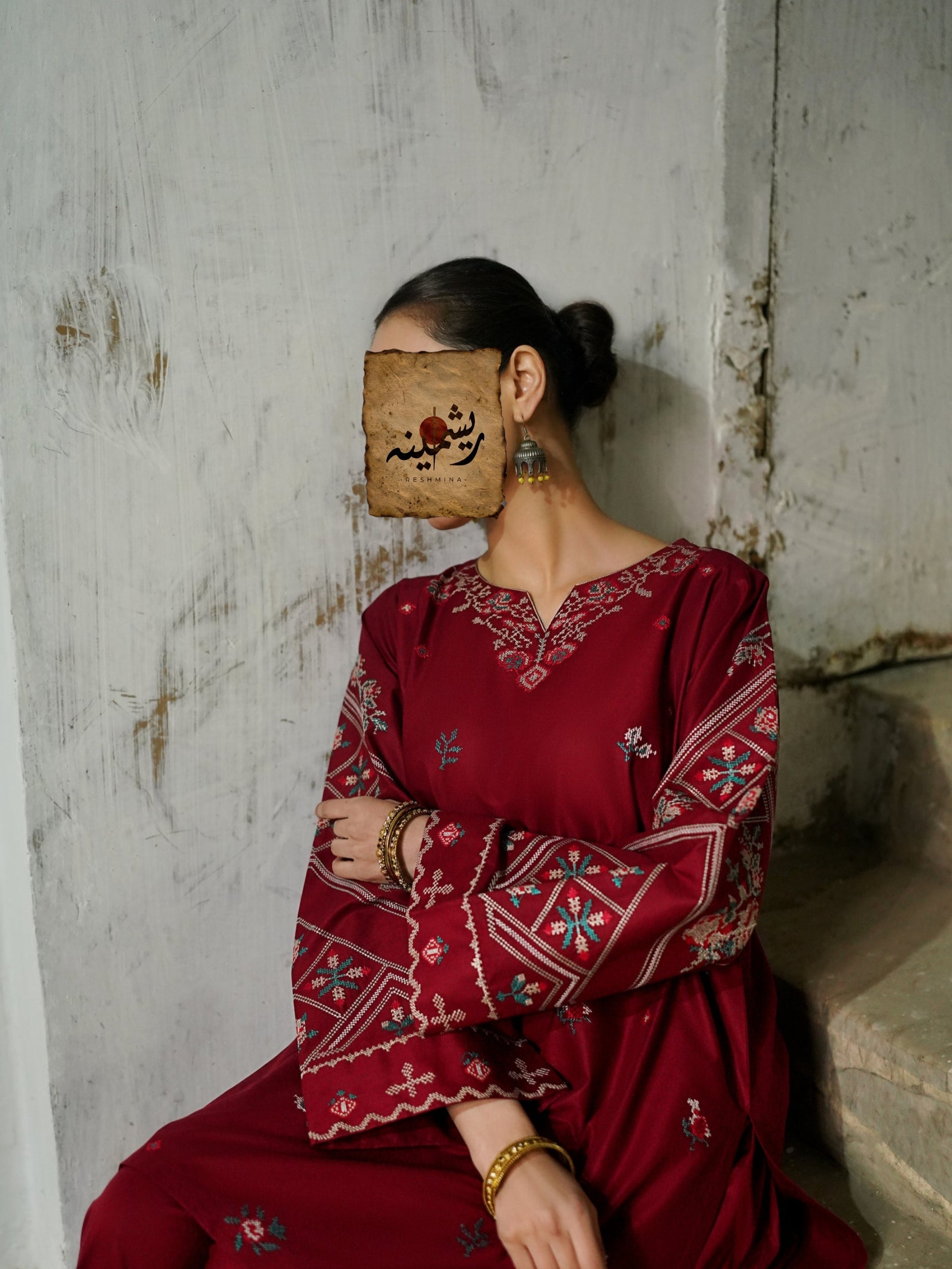 Surkh — Signature Printed Set | RESHMINA