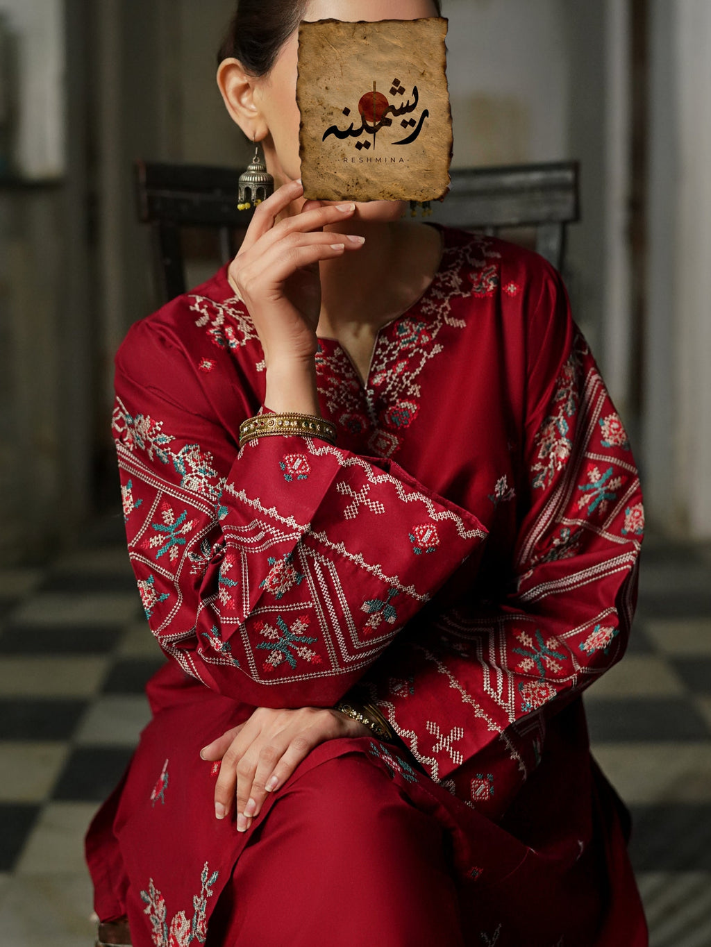 Surkh — Signature Printed Set | RESHMINA