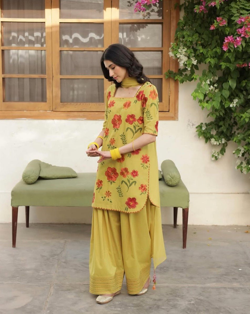 Mustard Outfit