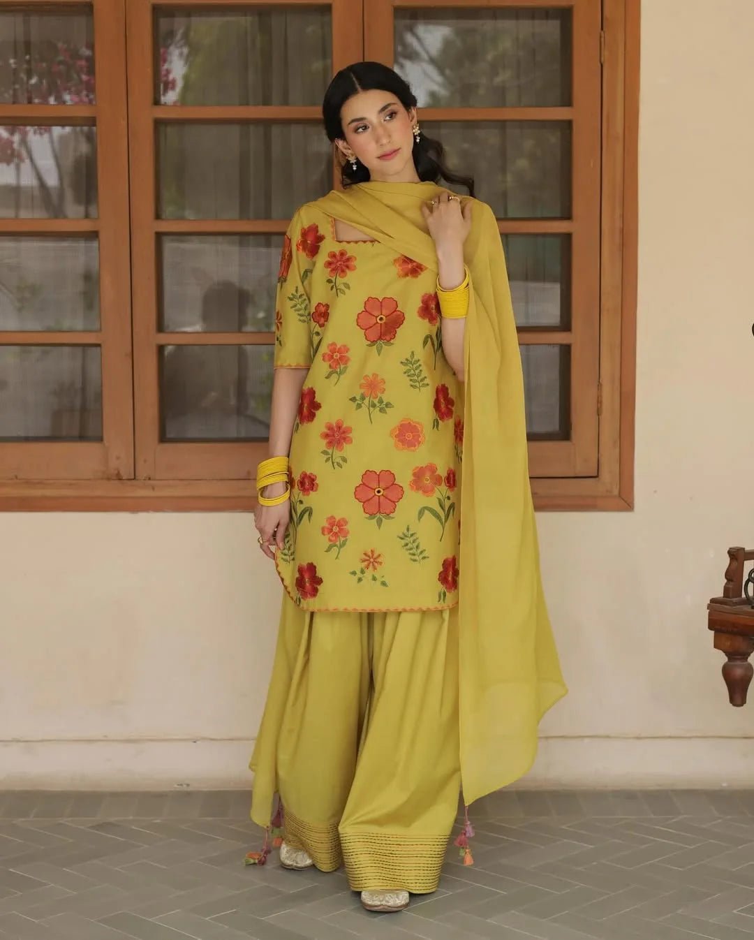 Mustard Outfit